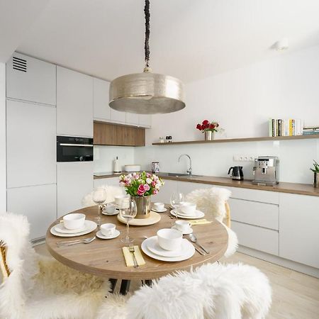 Apartamenty Lighthouse - Kasprowicza 100 Колобжег Екстериор снимка