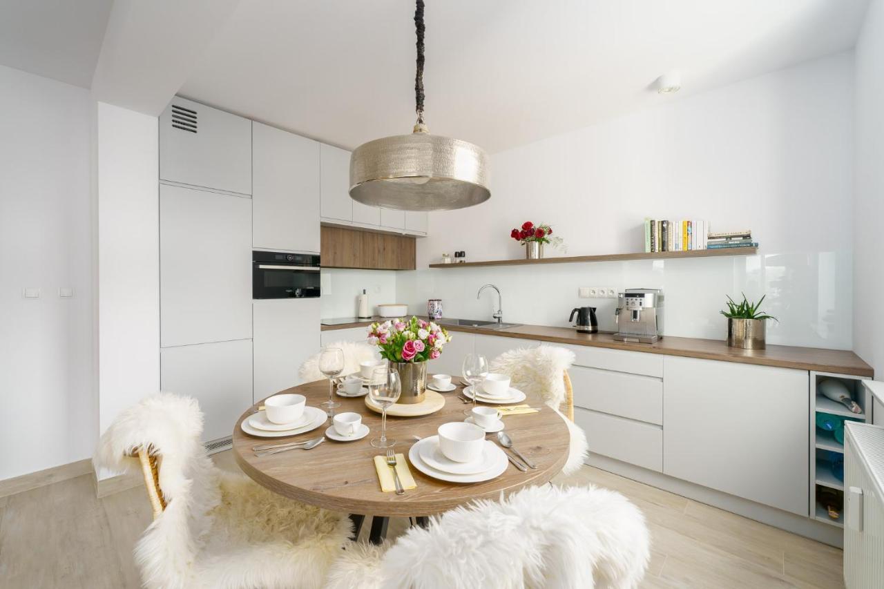 Apartamenty Lighthouse - Kasprowicza 100 Колобжег Екстериор снимка